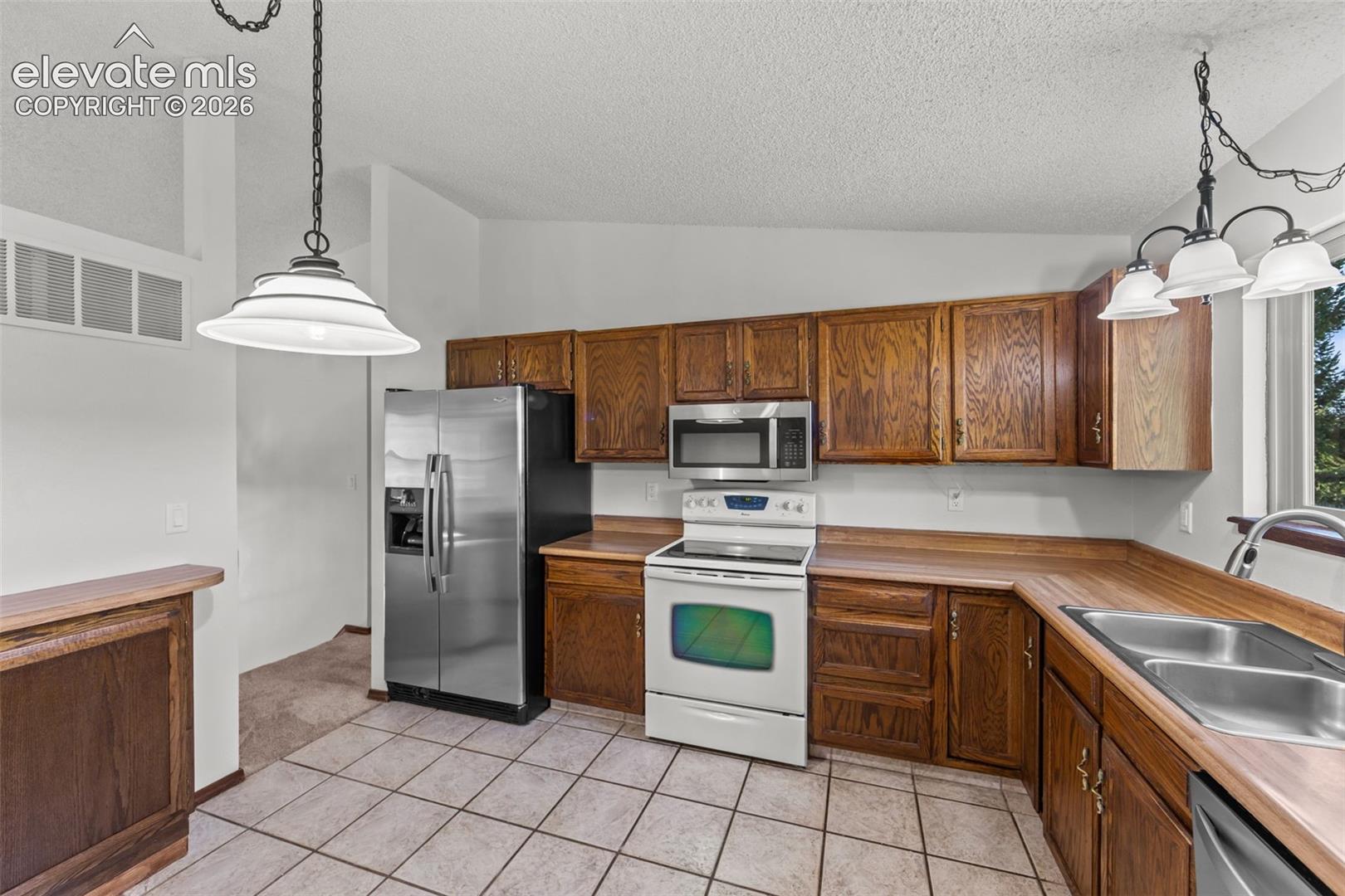 4865 W Old Farm Circle