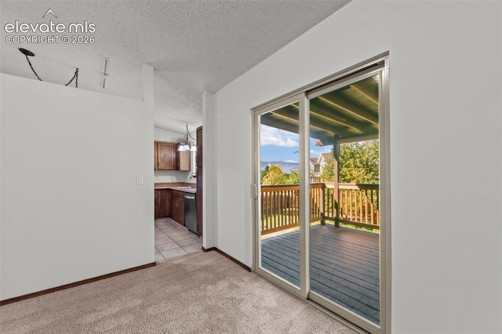 4865 W Old Farm Circle
