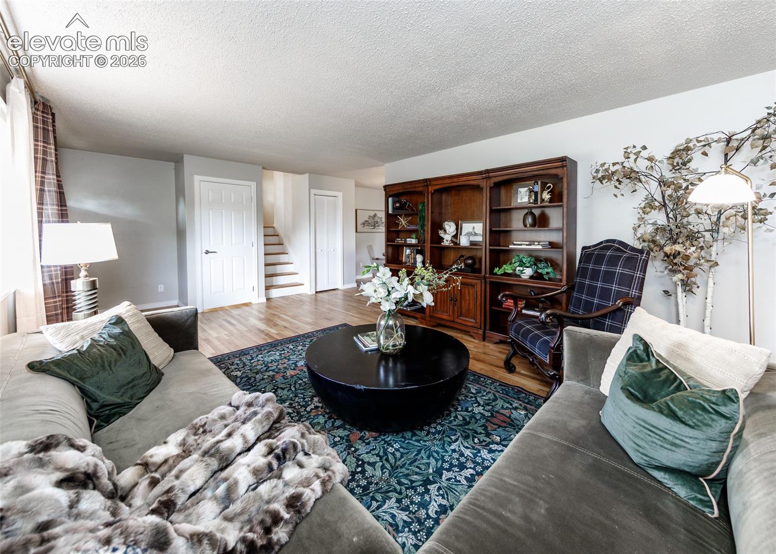 2806 Fremont Drive