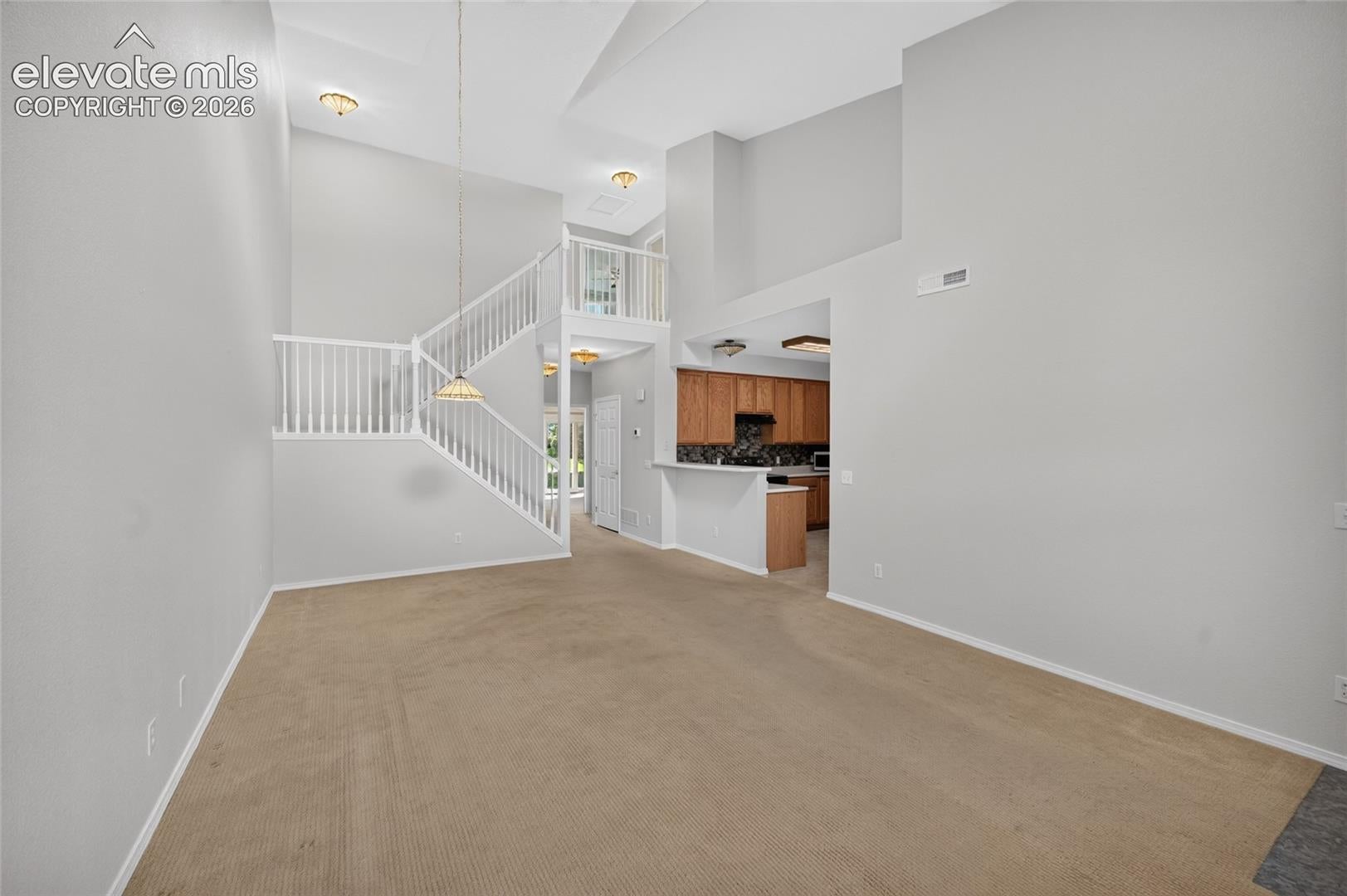 1223 Villa Grove