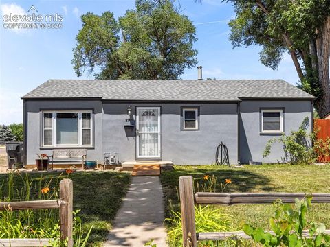Photo of 2901 San Isabel Avenue, Pueblo, CO 81008 (MLS # 3343316)