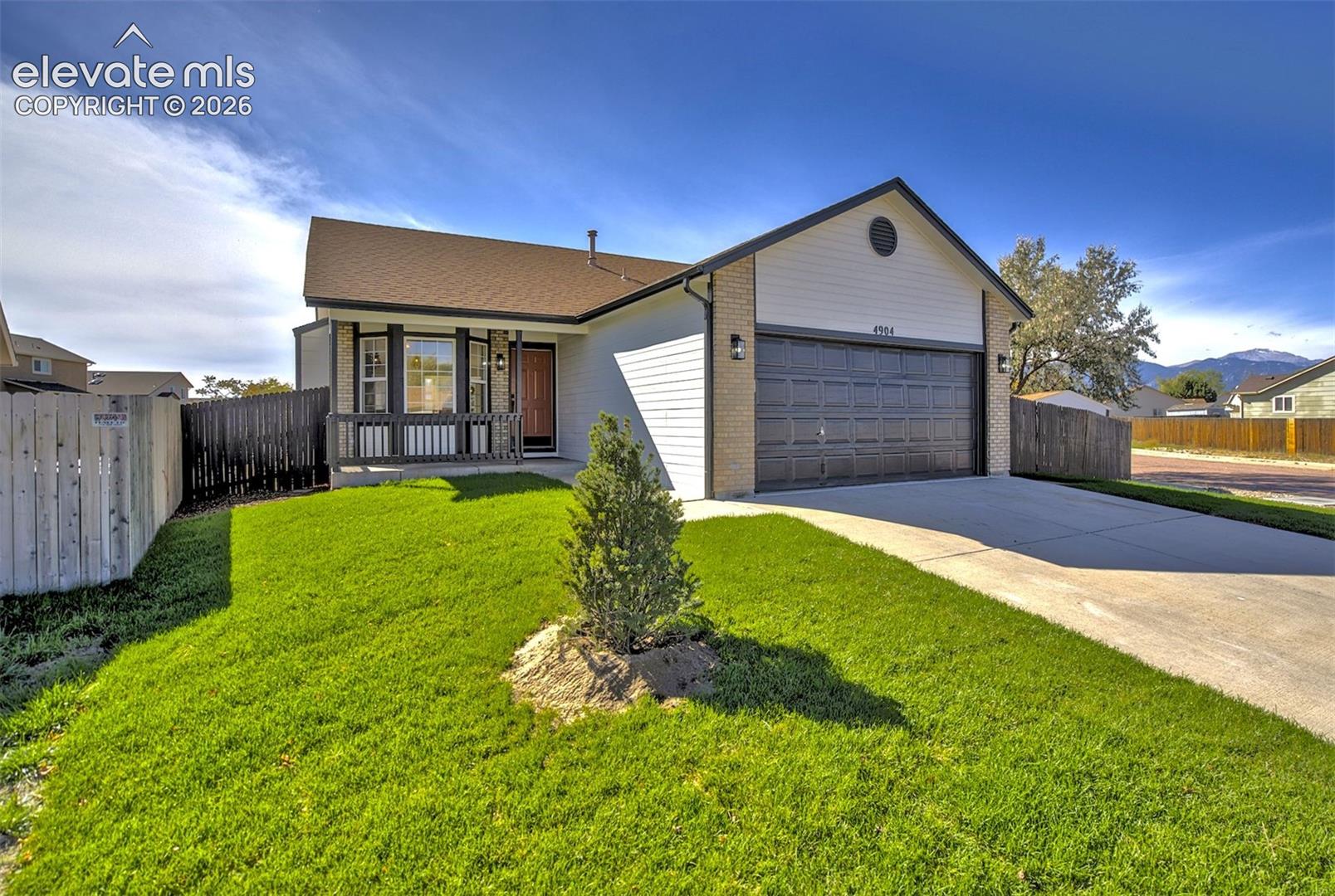 4904 Pathfinder Drive