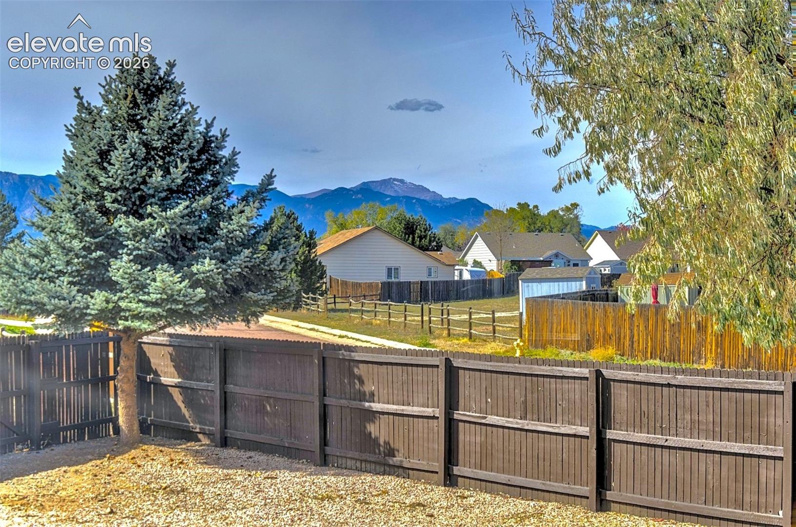 4904 Pathfinder Drive