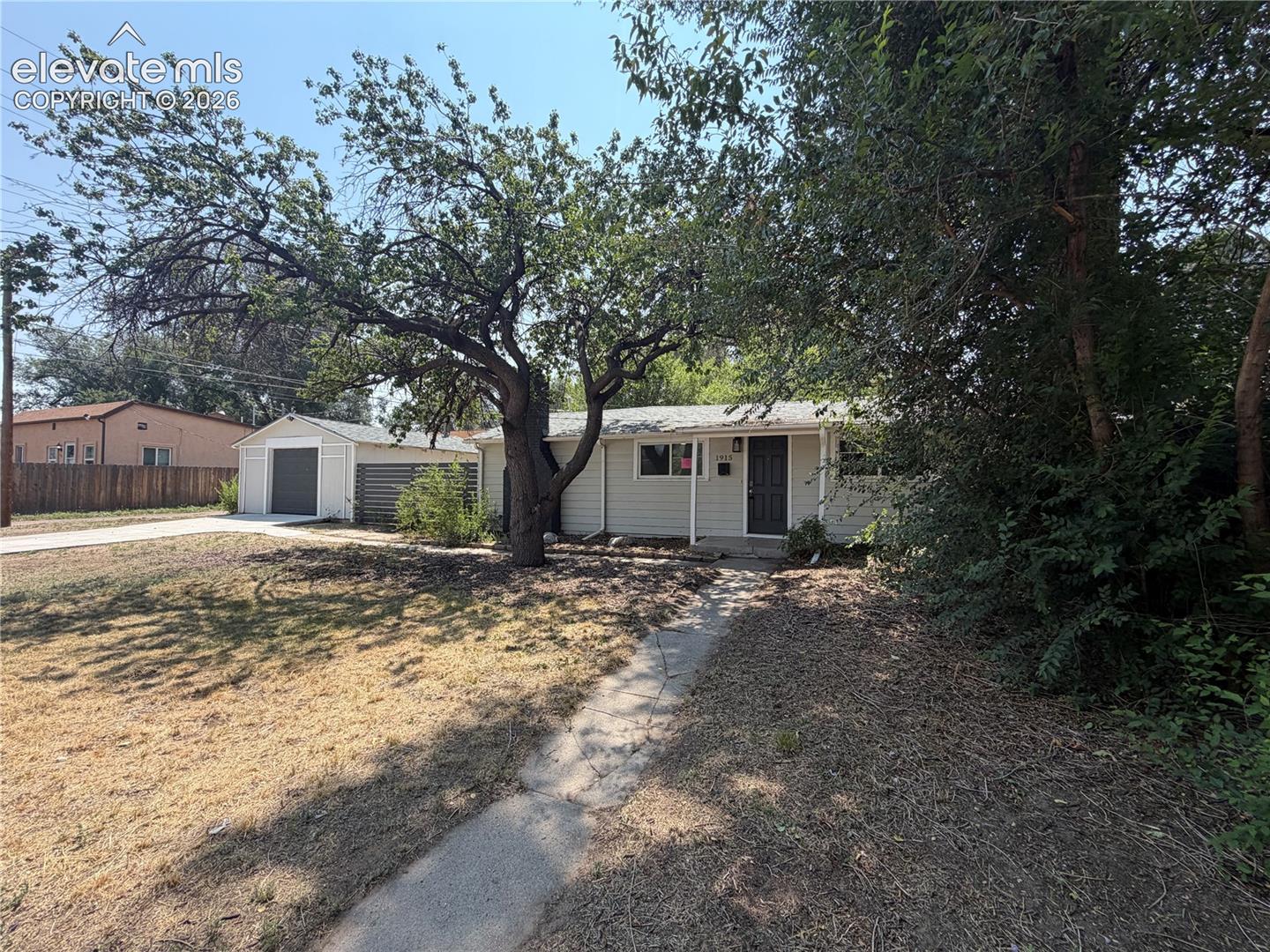 1915 E Kiowa Street