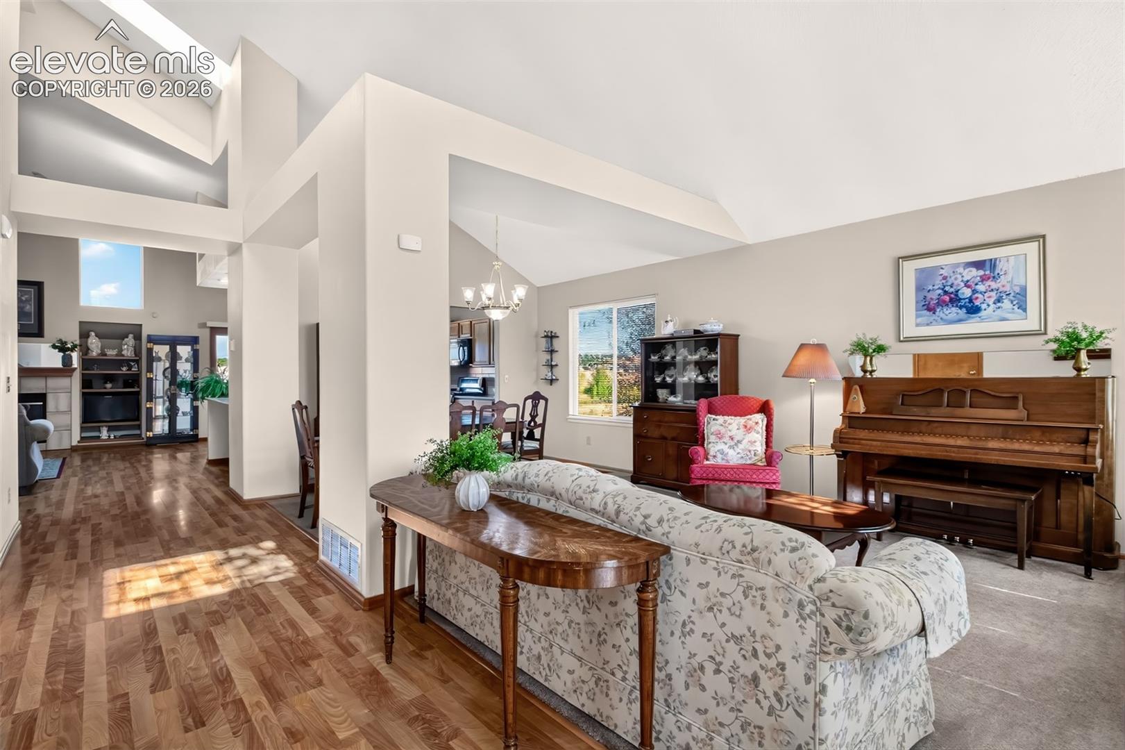 865 Piros Drive