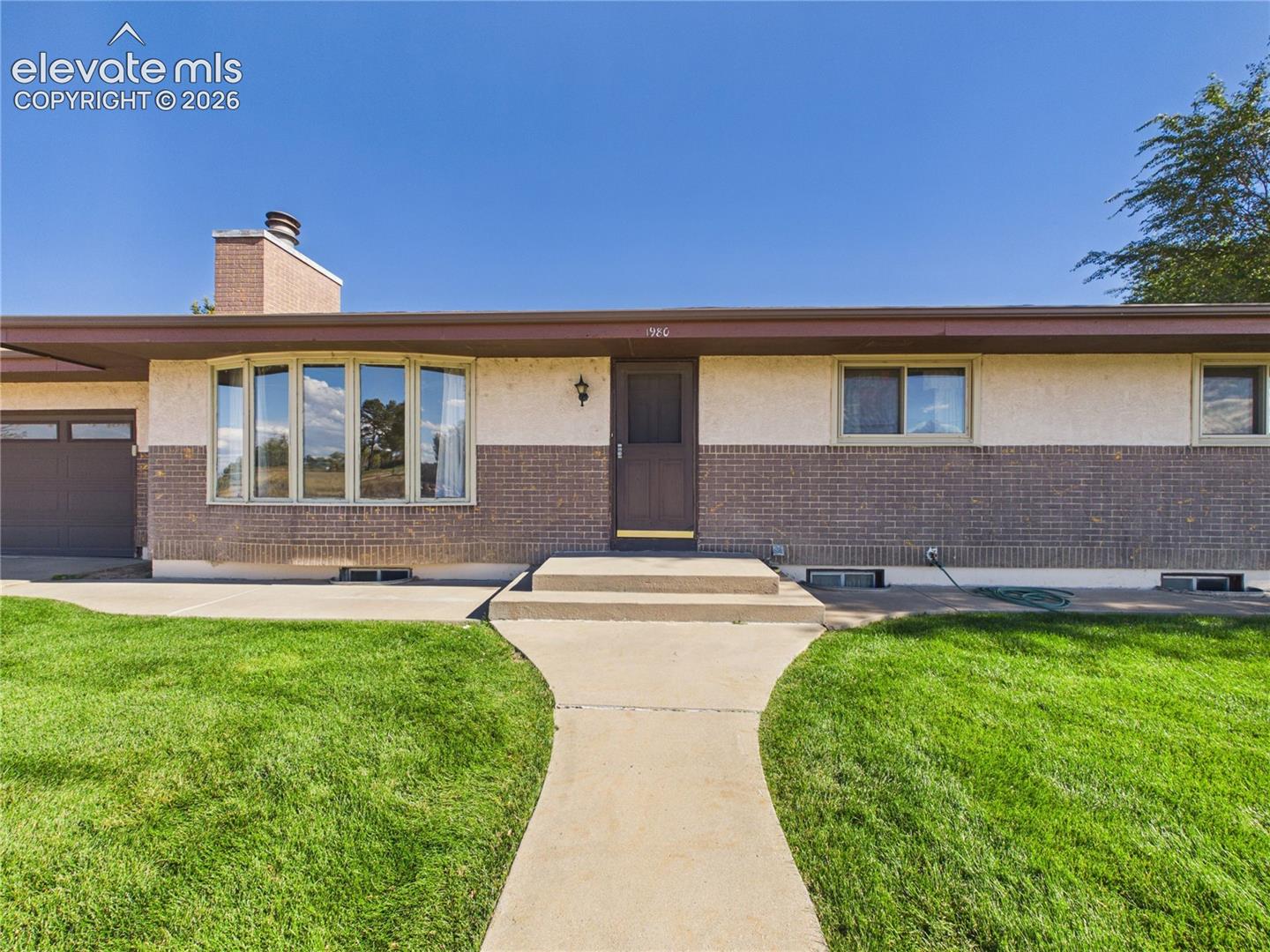 1980 27th Lane