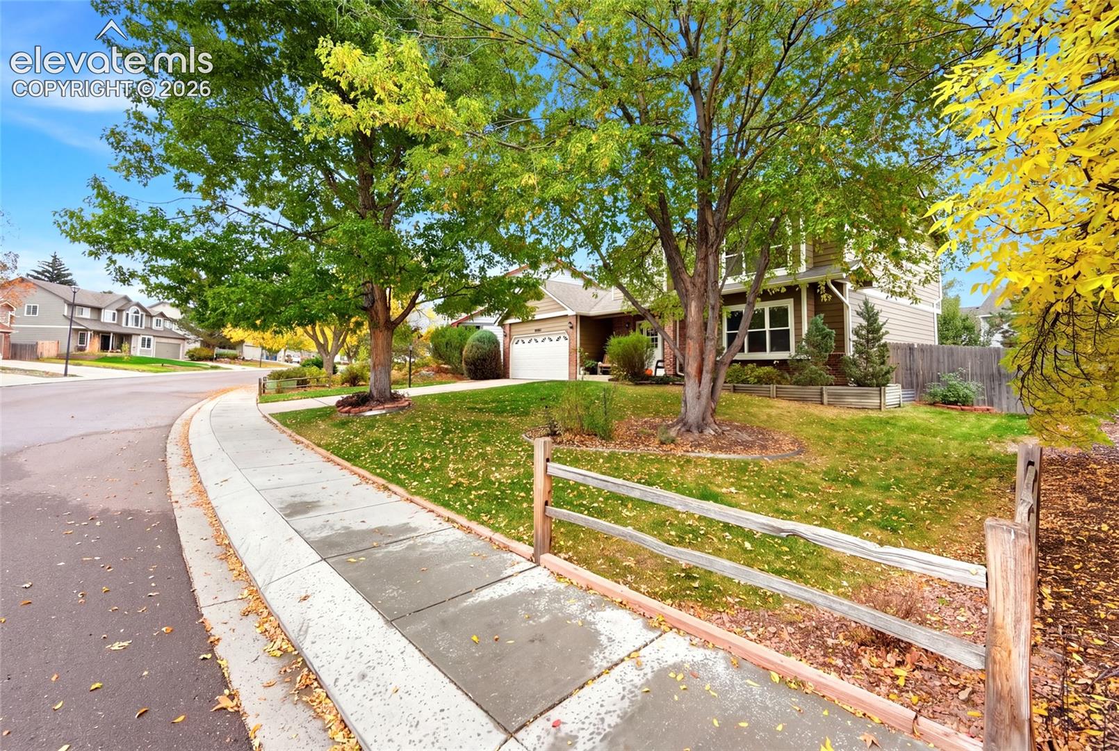 4880 Ramblewood Drive