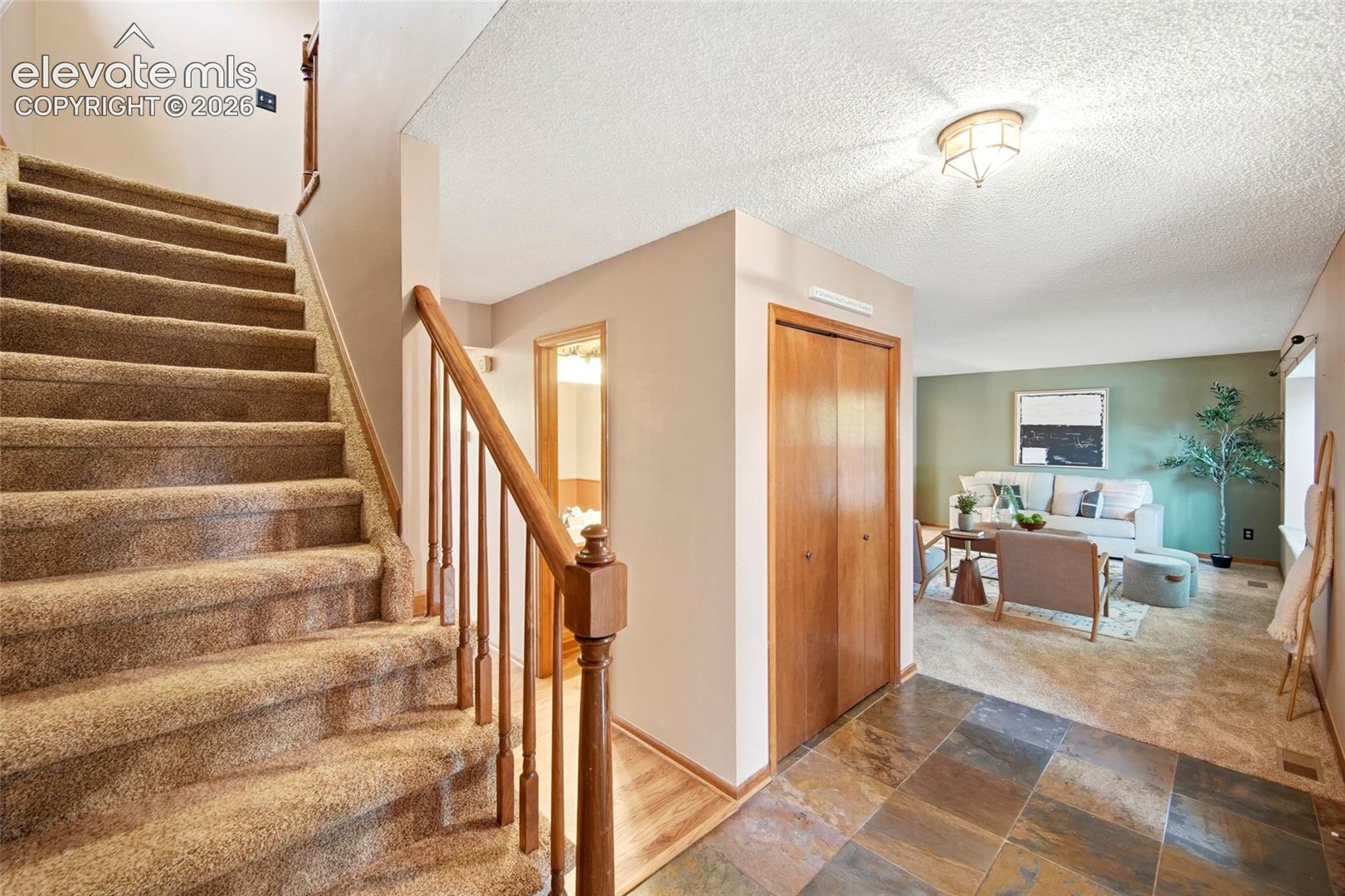 4880 Ramblewood Drive