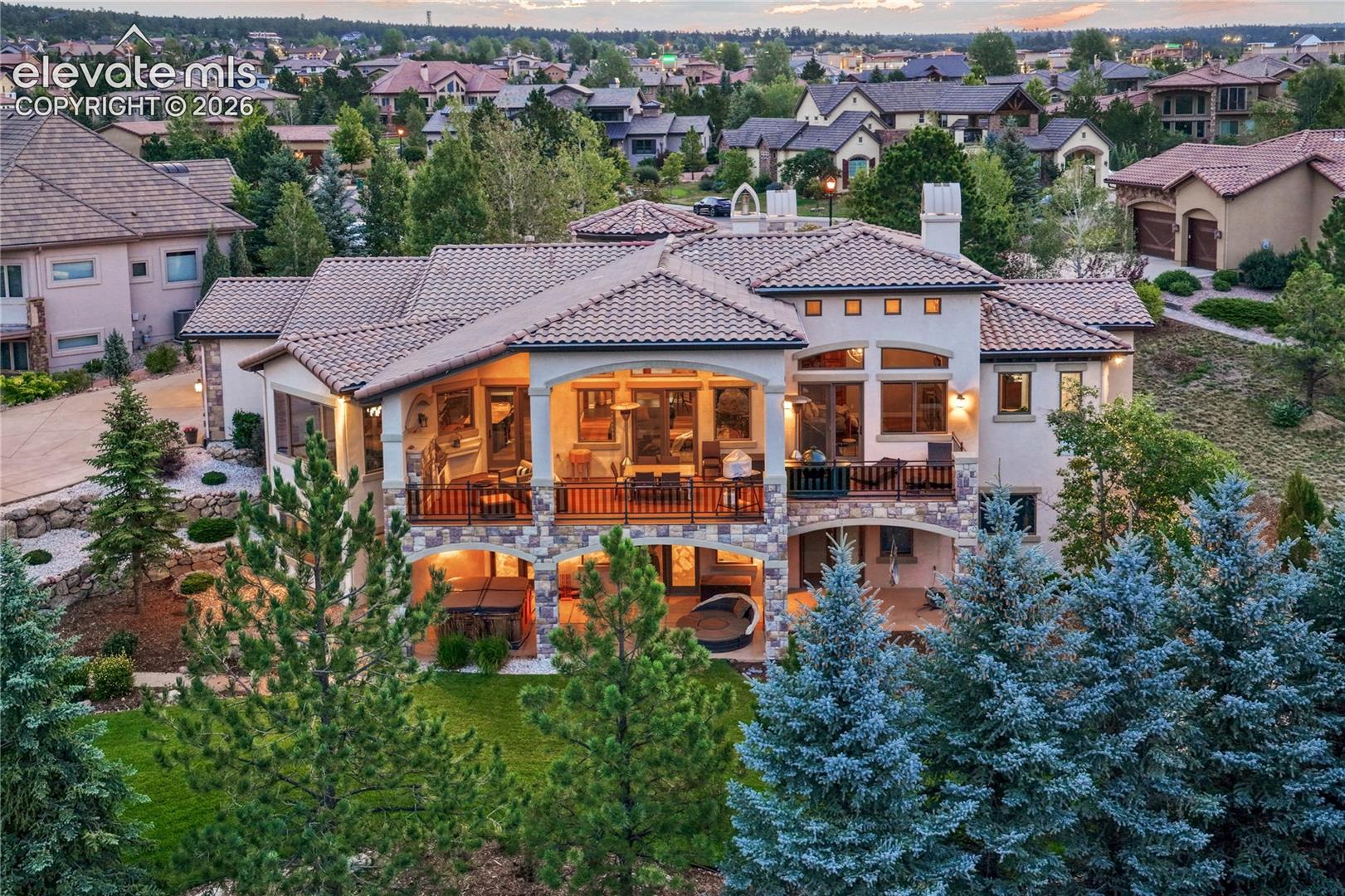 2217 Rainbows End Point
