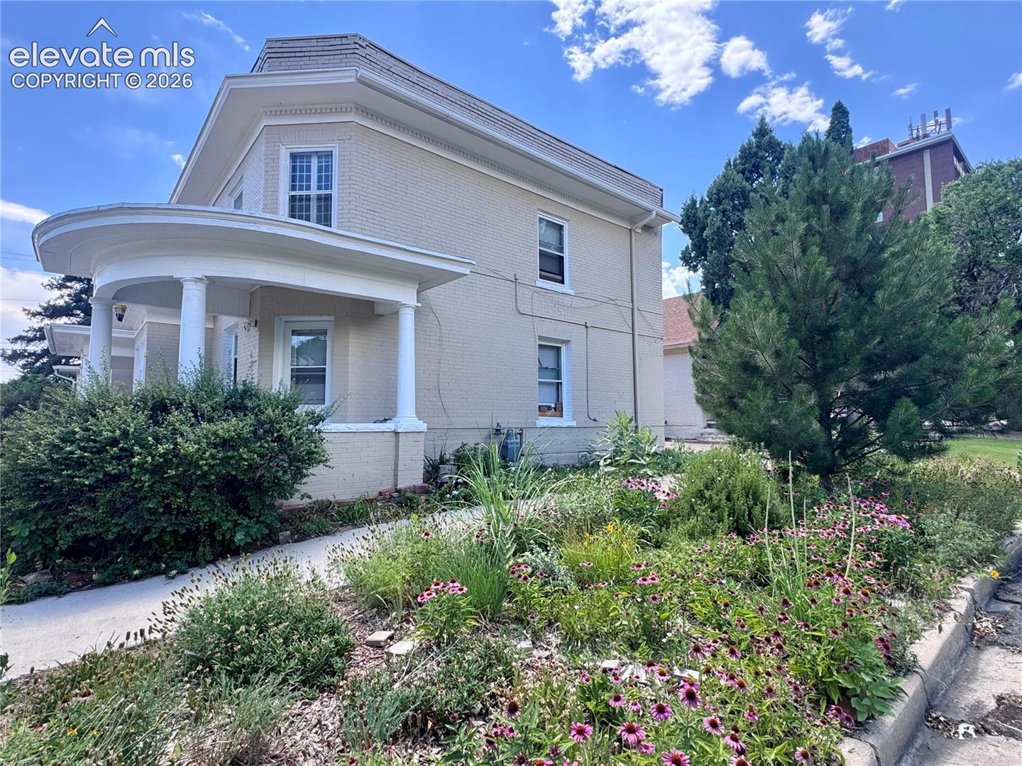 204 W 15th Street