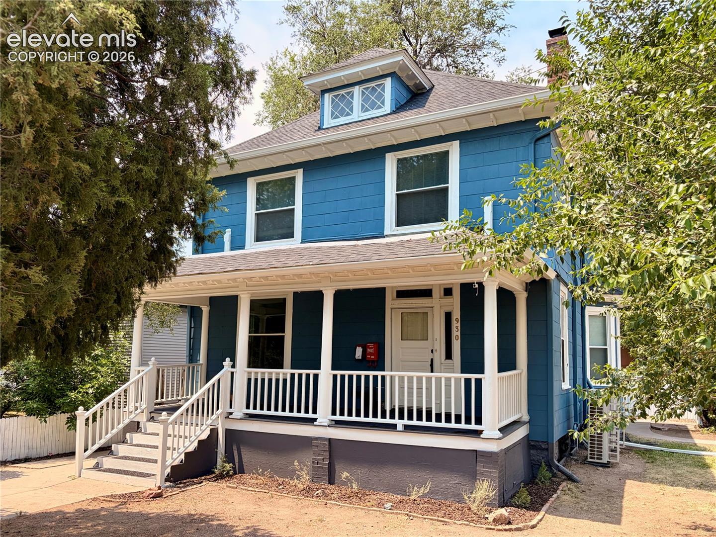 930 N EL PASO Street