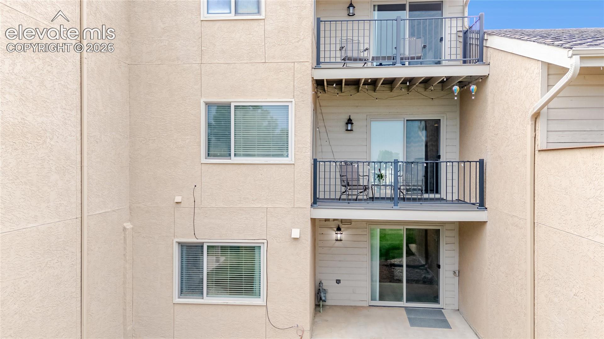 372 Mission Hill Way
