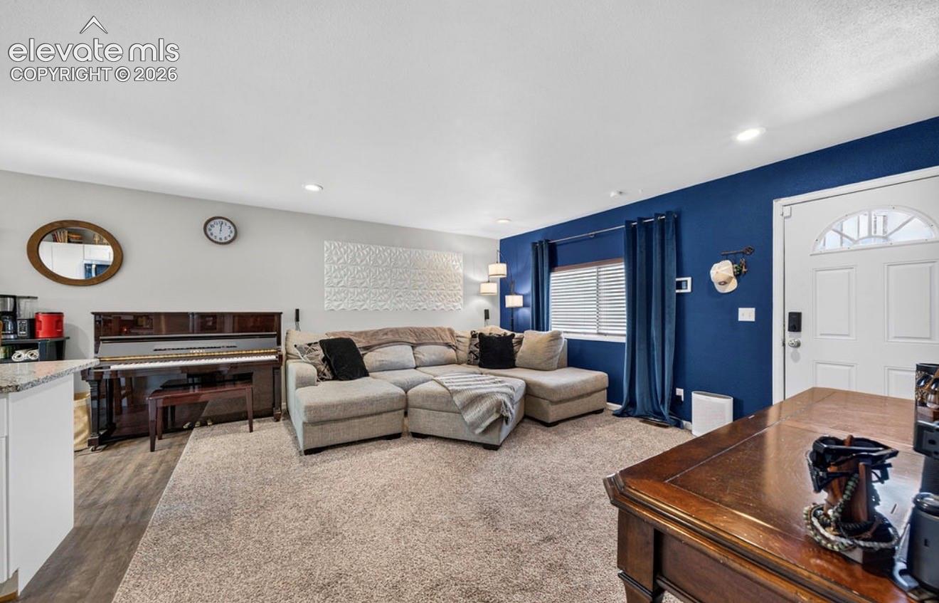3389 Foxridge Drive