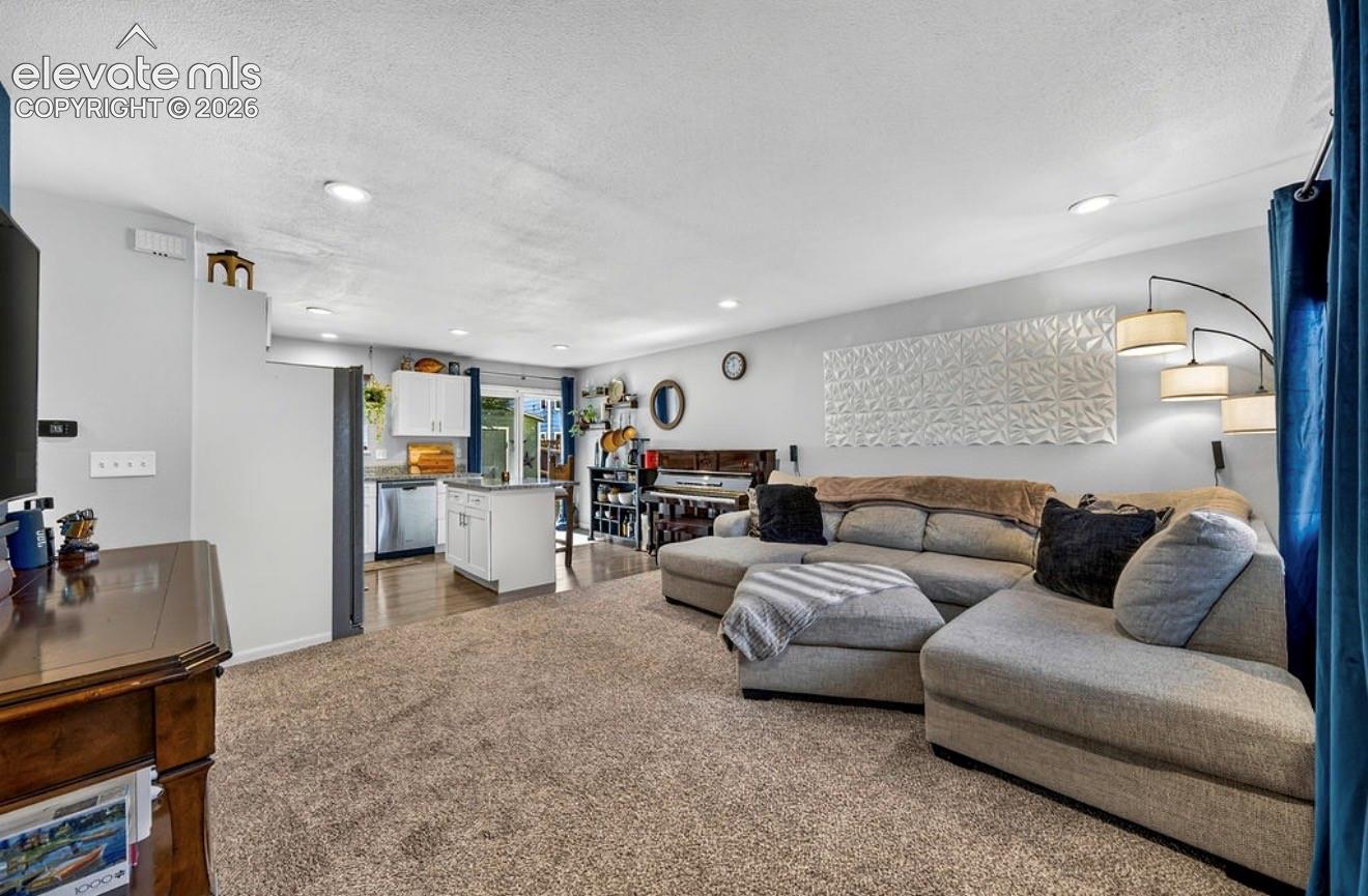 3389 Foxridge Drive