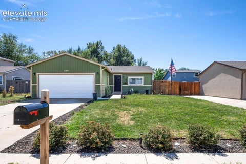 Photo of 3389 Foxridge Drive, Colorado Springs, CO 80916 (MLS # 3359124)