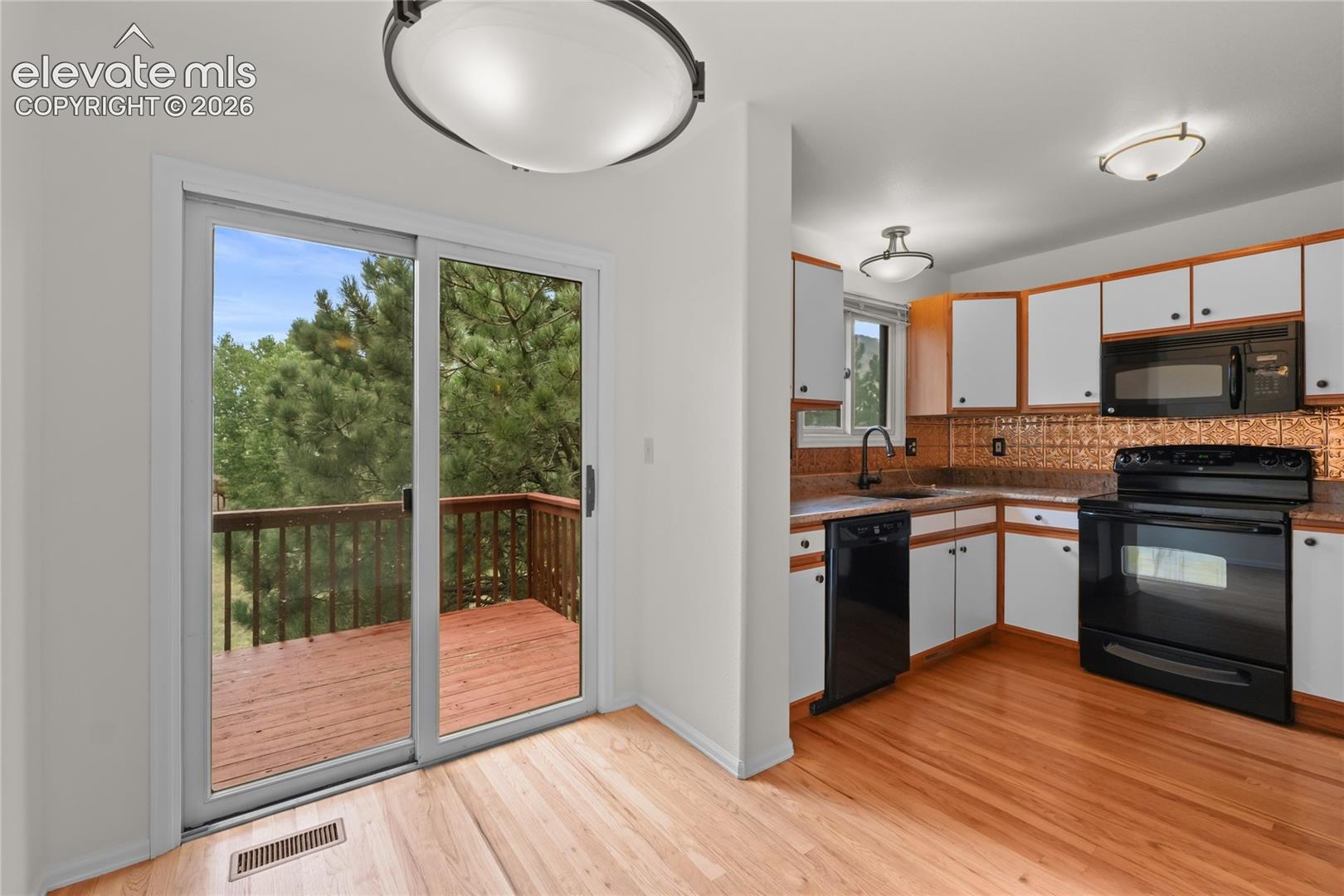 2119 Austrian Way