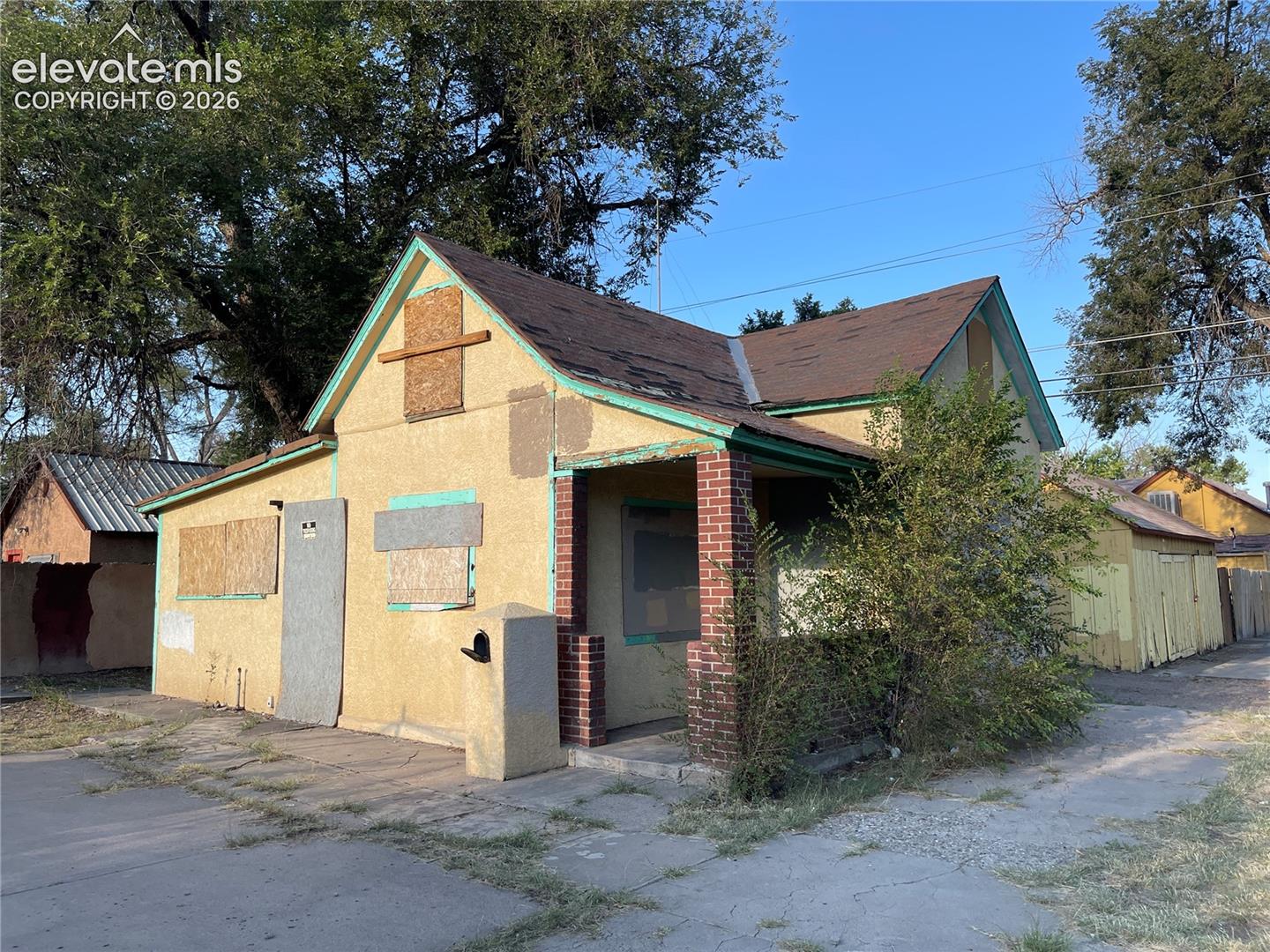 1132 Cypress Street