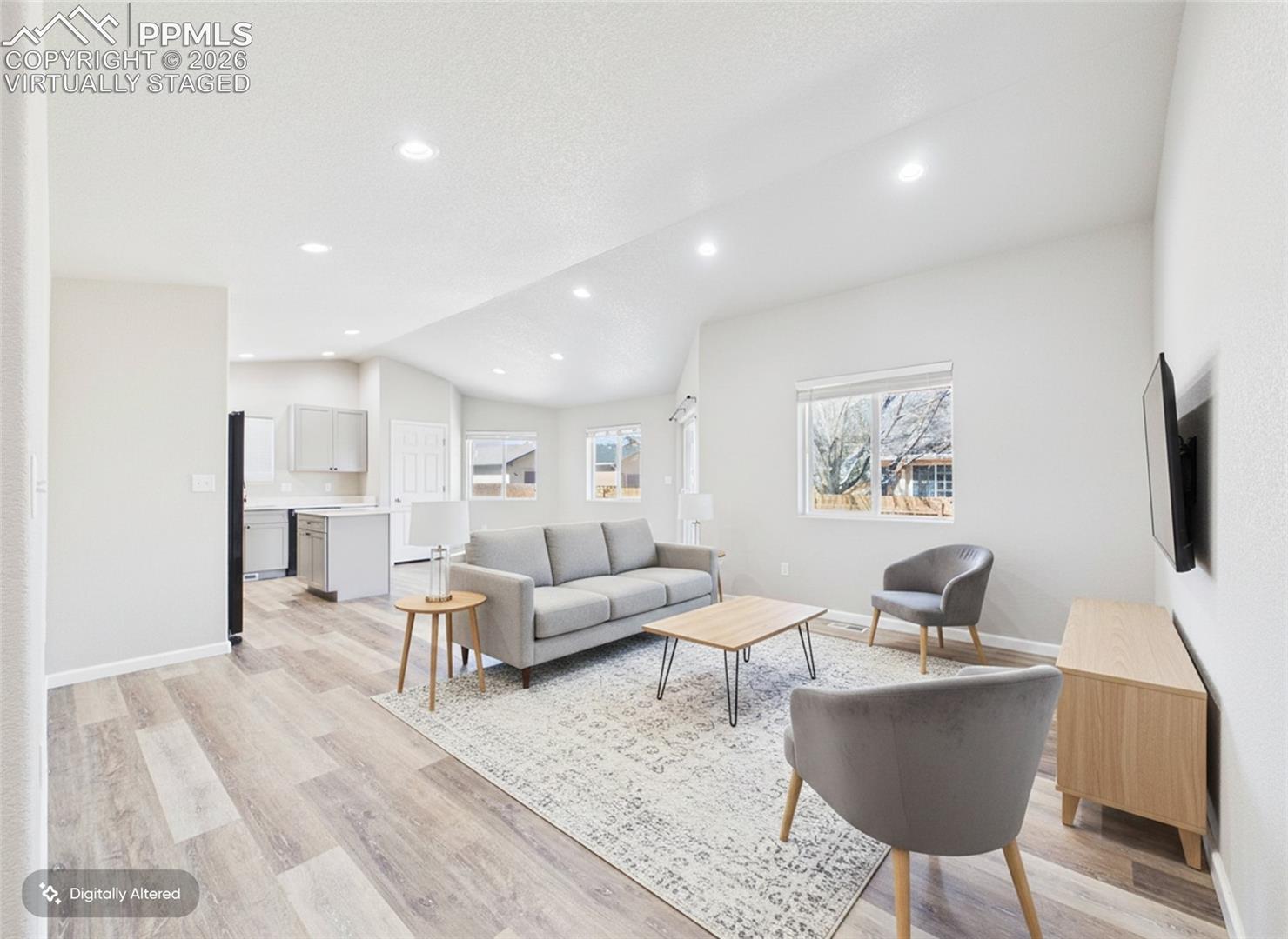 157 S Stardust Circle