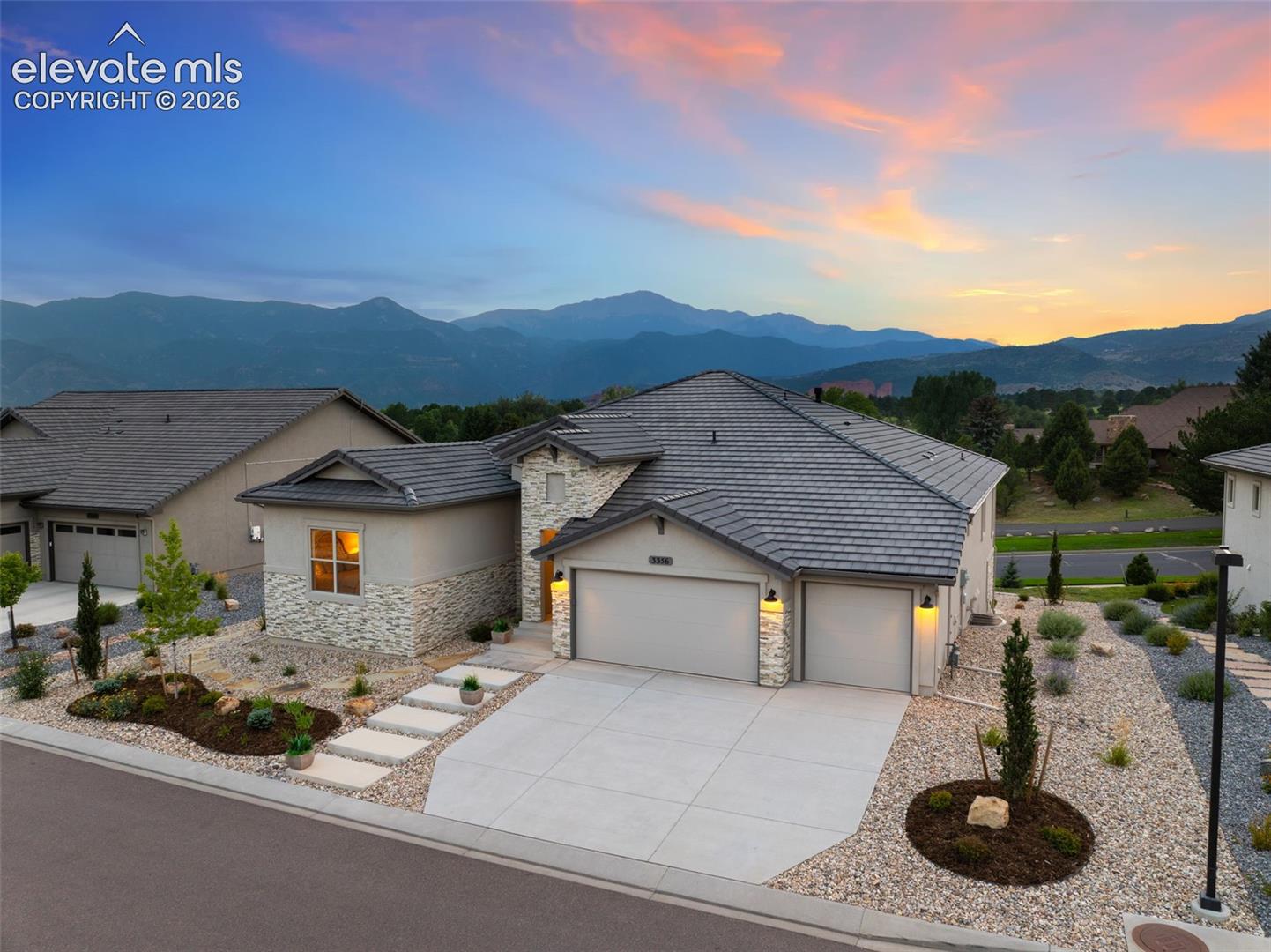 3356 Skywatch Heights