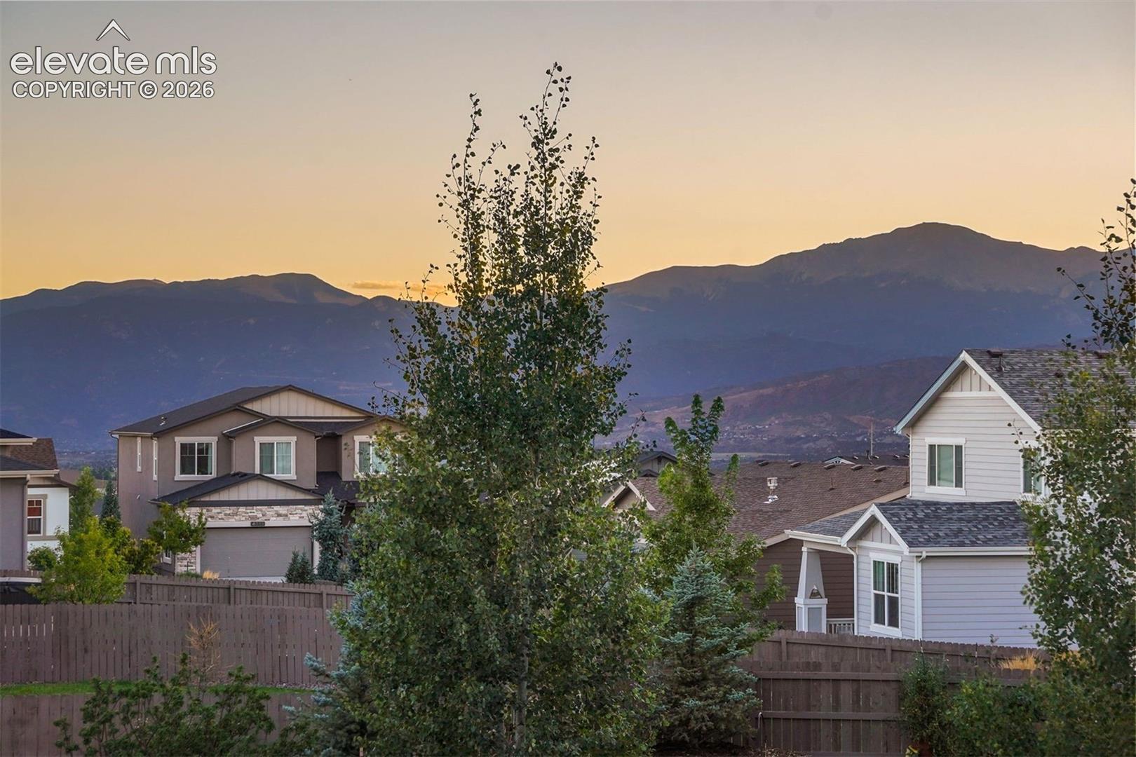 4354 Hanging Lake Circle
