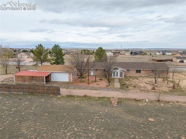 922 W McCulloch Boulevard