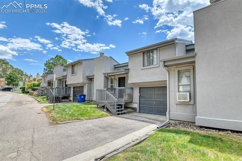 Photo of 1420 Territory Trail, Colorado Springs, CO 80919 (MLS # 6676573)