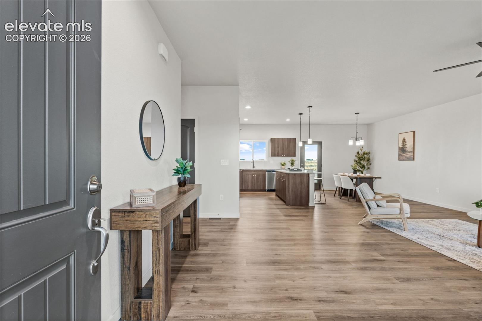 832 E Loma Drive