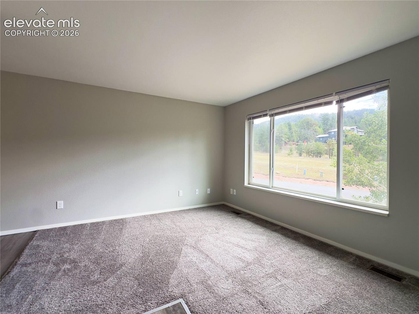 380 Paradise Circle A8