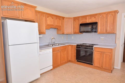 Tiny photo for 2111 Kodiak Drive, Colorado Springs, CO 80910 (MLS # 5362100)