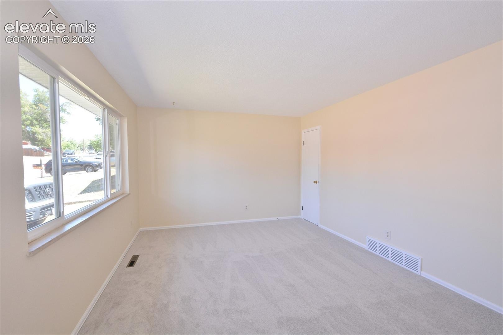 2111 Kodiak Drive
