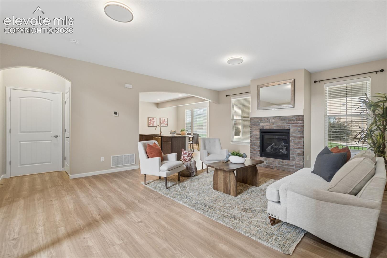 8435 Grand Peak Summit View