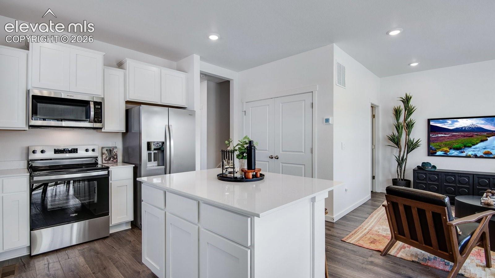 3681 Glenna Place