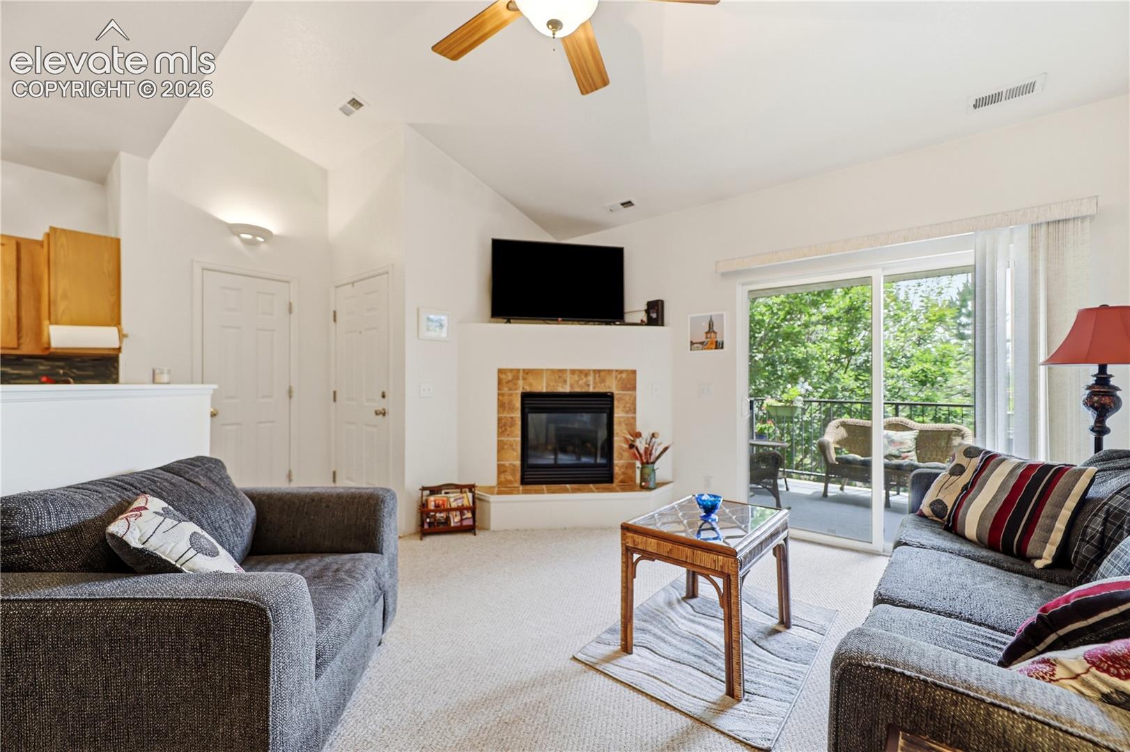 2141 Legacy Ridge View 212