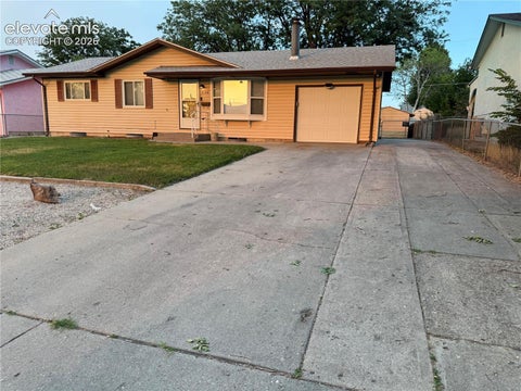Photo of 2126 vinewood Lane, Pueblo, CO 81005 (MLS # 3392575)