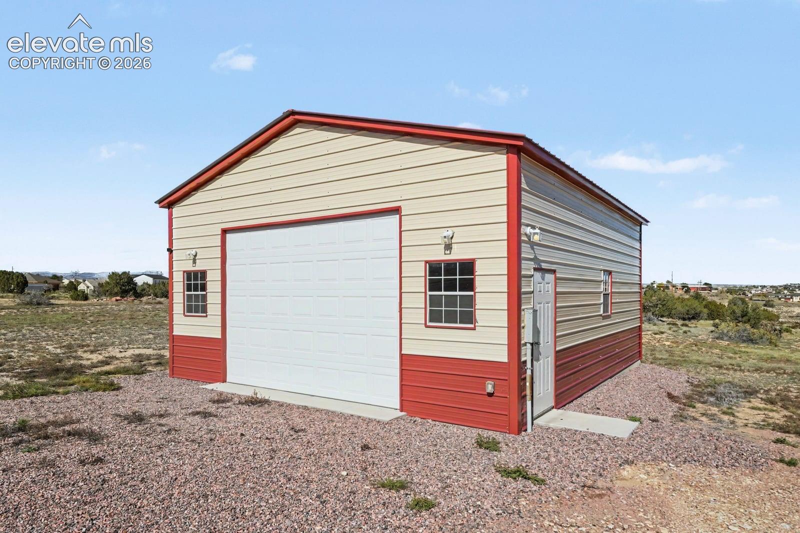2025 W Keota Drive