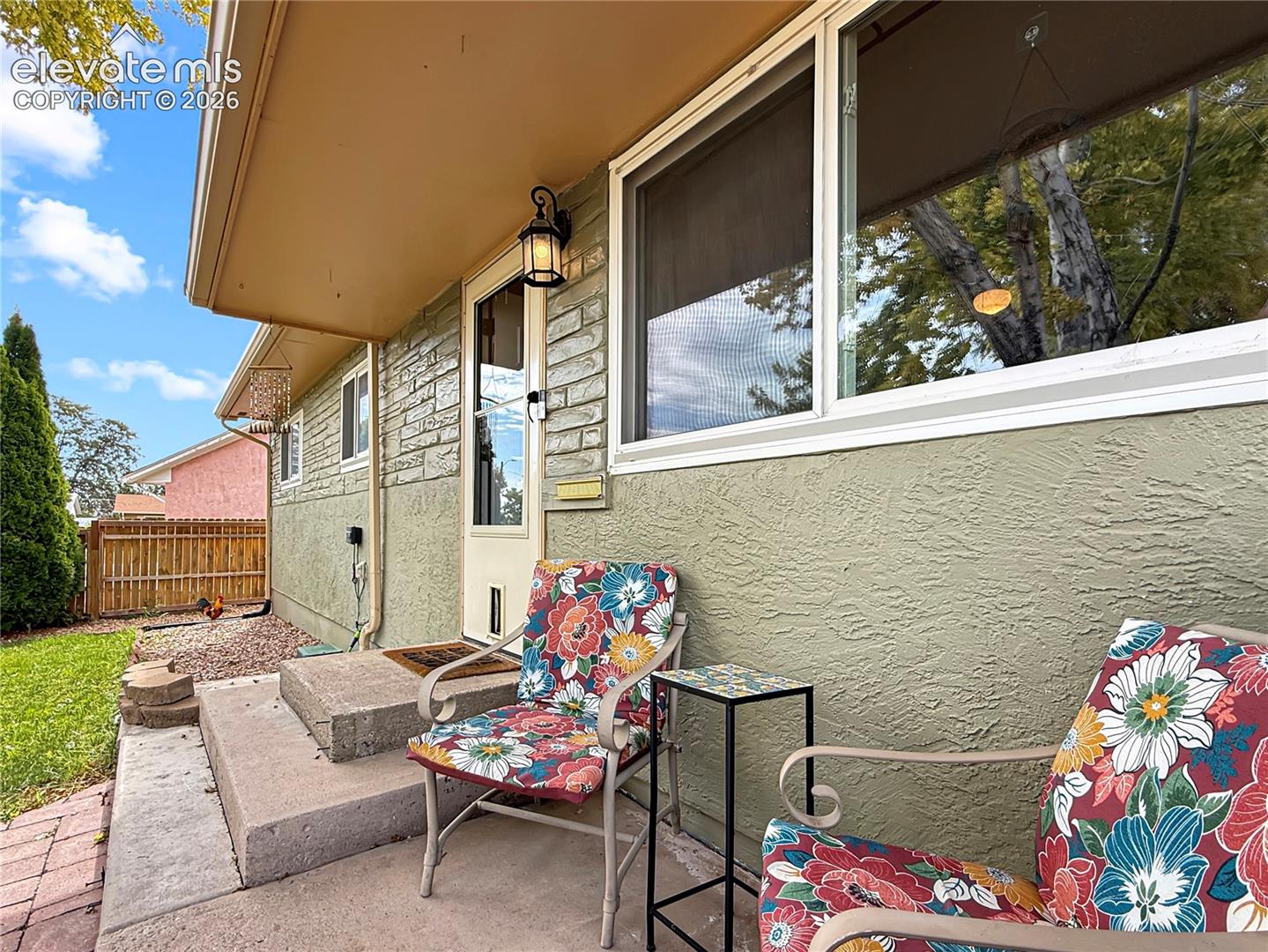 3206 Canterbury Lane