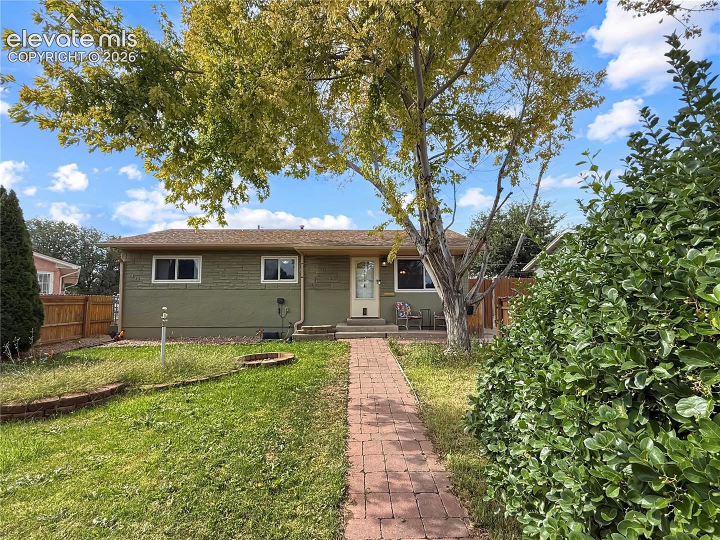 3206 Canterbury Lane