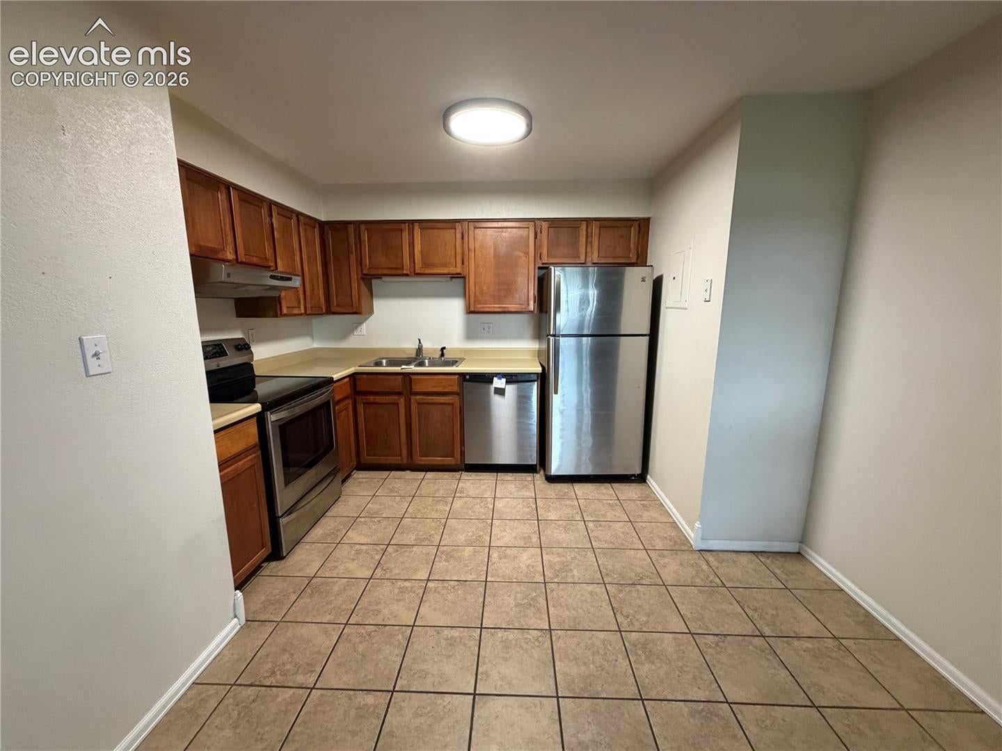 1228 Firefly Circle