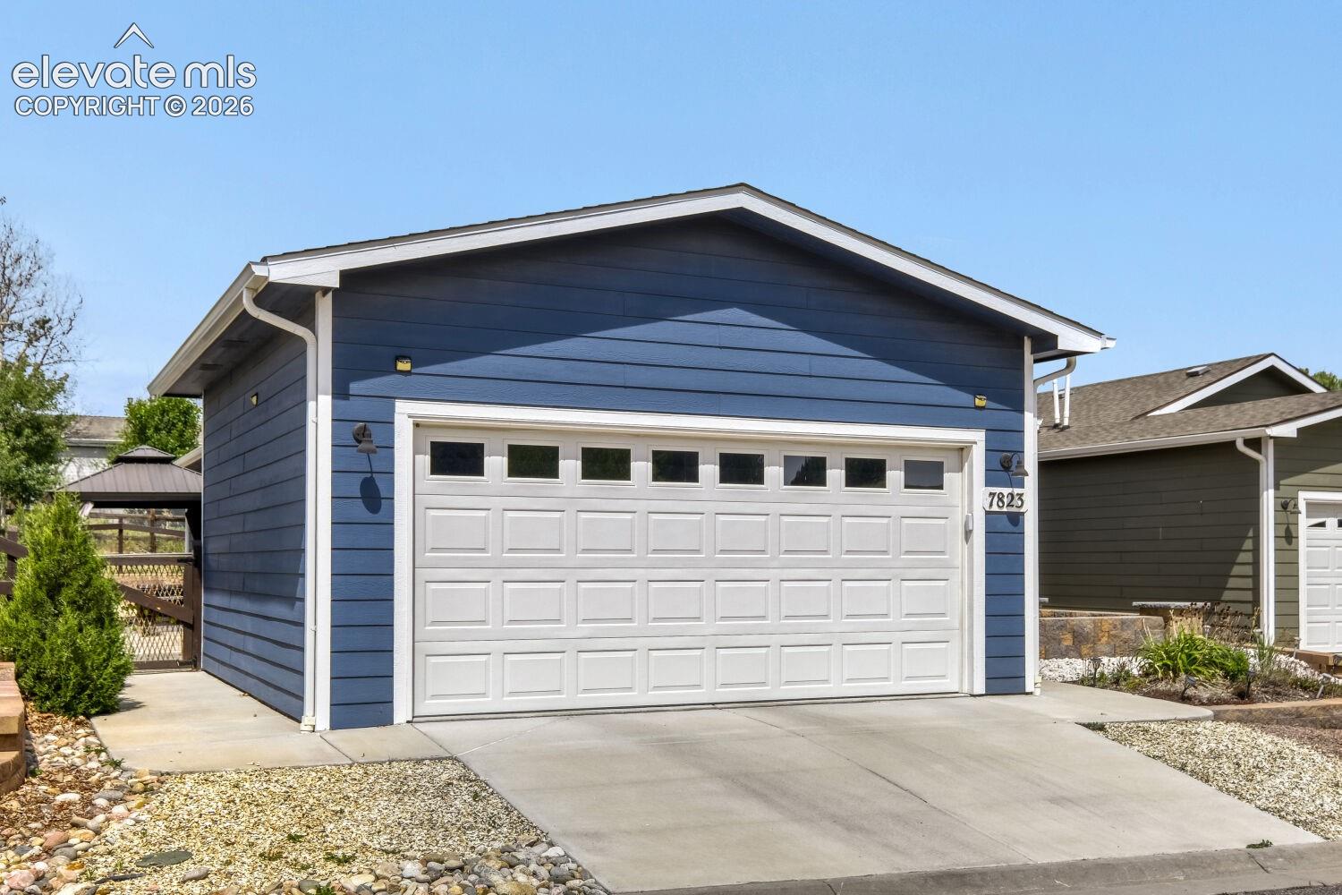 7823 Grizzly Bear Point