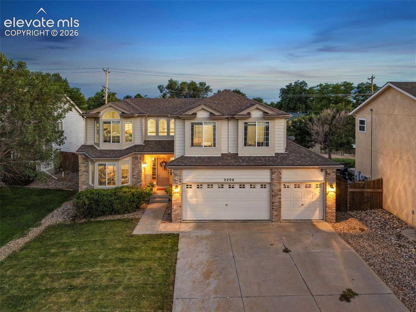2206 Settlers Drive