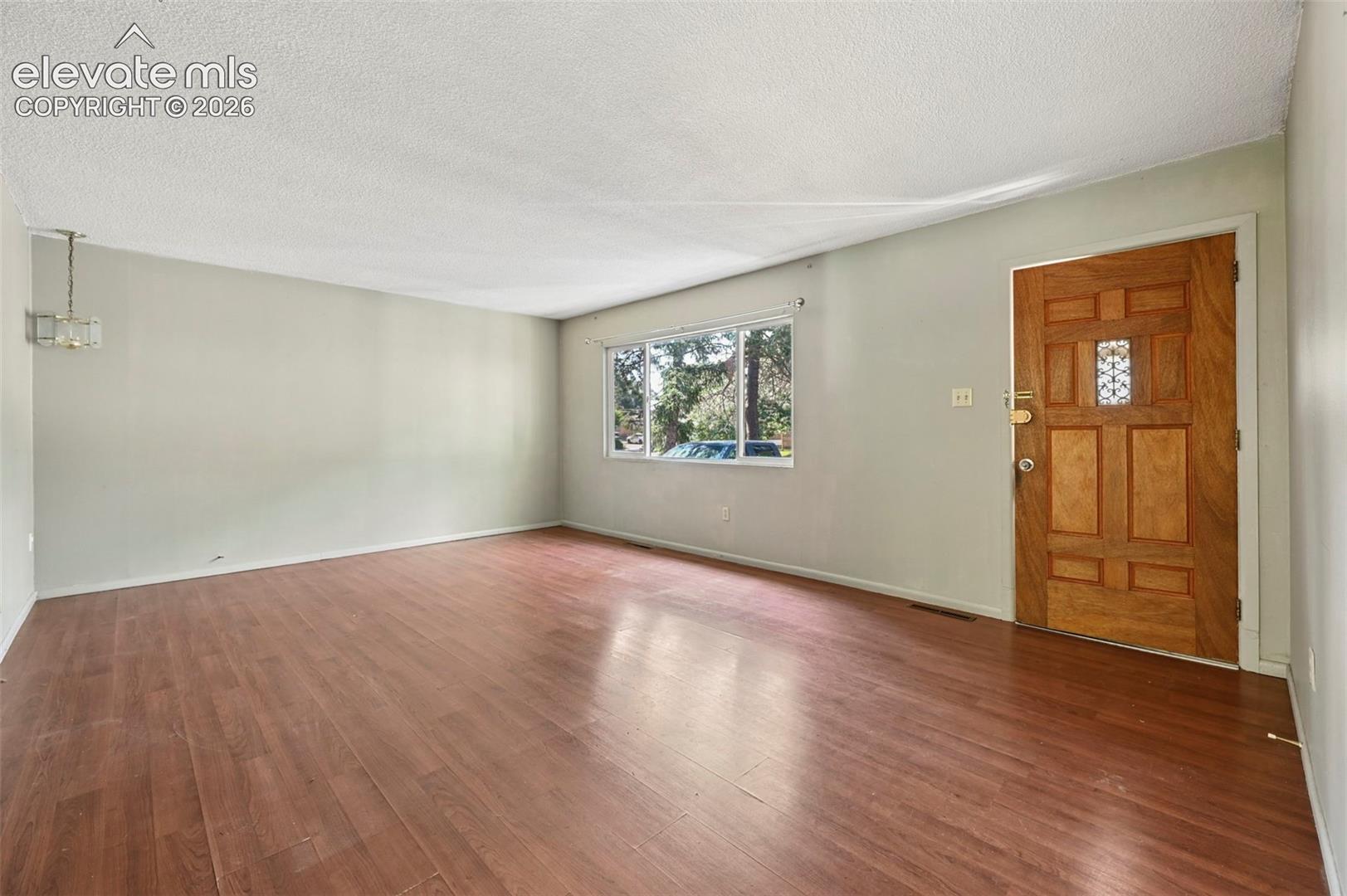 514 W Ramona Avenue