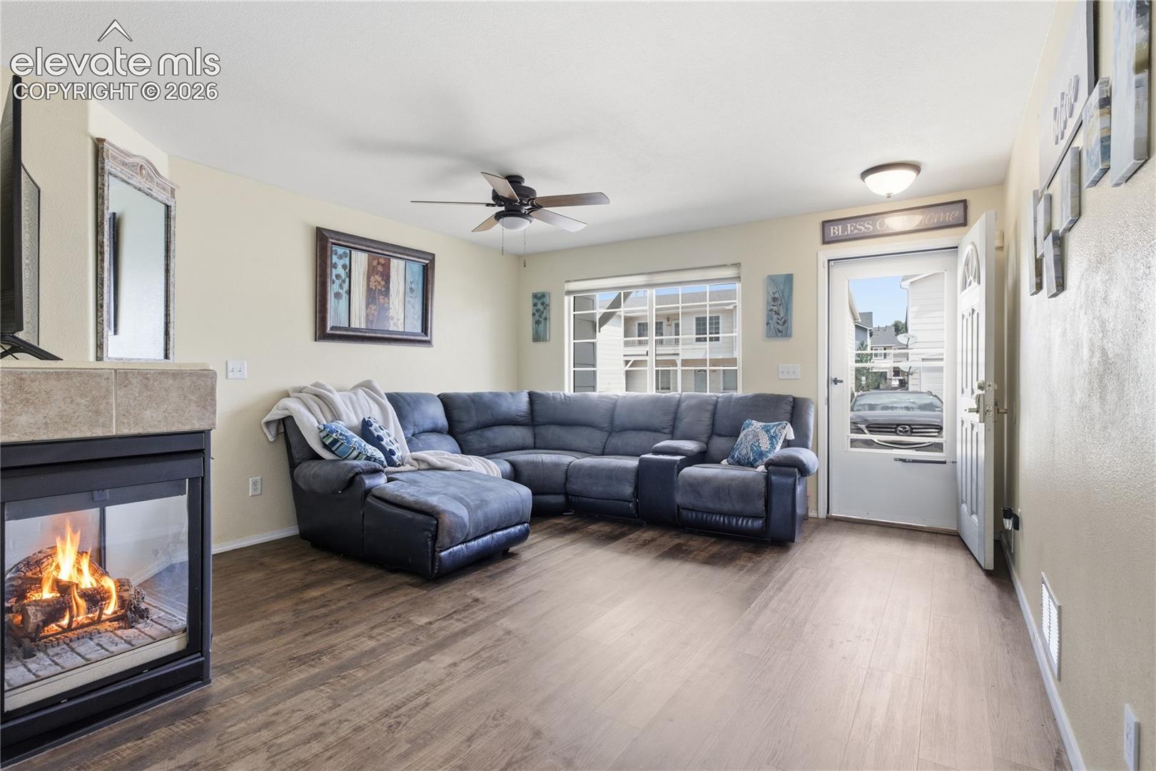 4839 Rusty Nail Point 102
