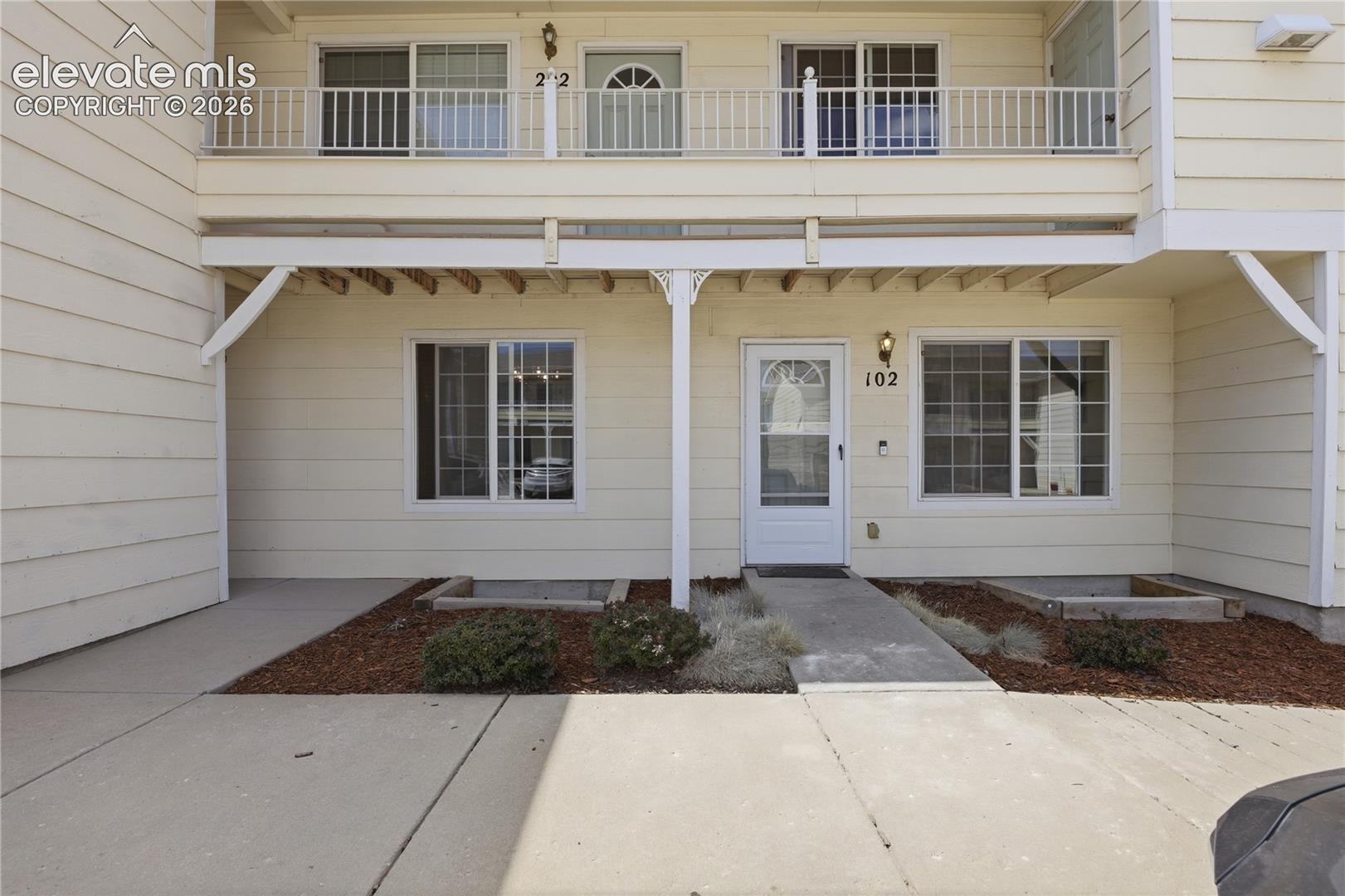 4839 Rusty Nail Point 102