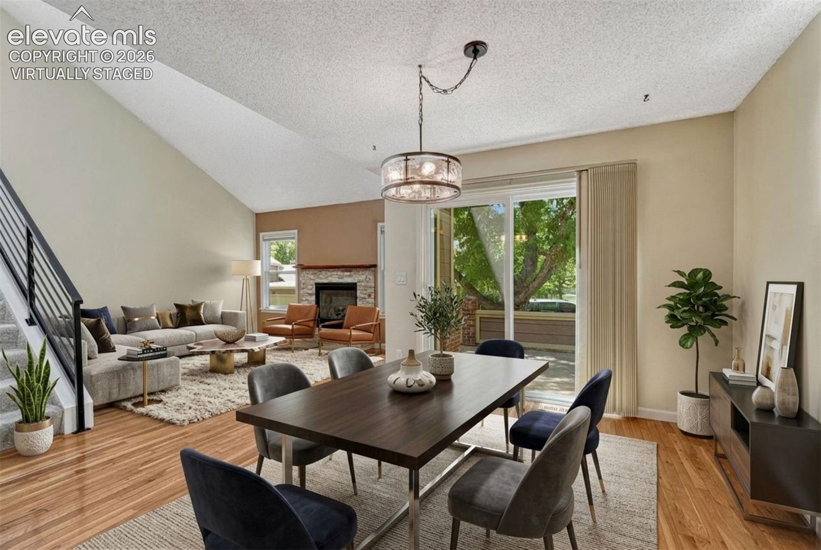 6516 Foxdale Circle