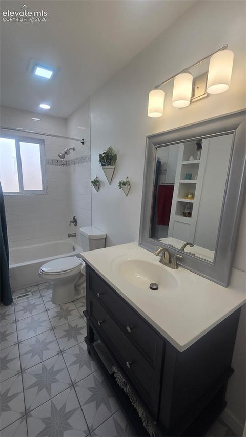 Tiny photo for 601 Crestridge Avenue, Colorado Springs, CO 80906 (MLS # 2475411)
