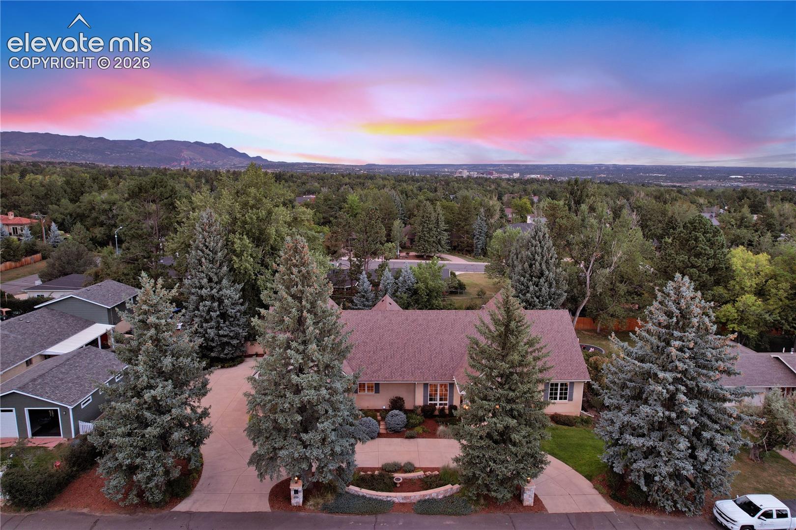 5 Sequoyah Road