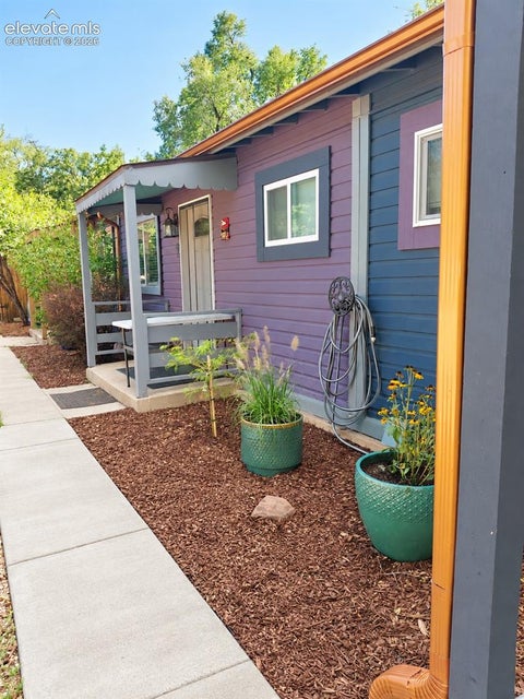 Photo of 111 Crystal Park Road, Manitou Springs, CO 80829 (MLS # 6549214)