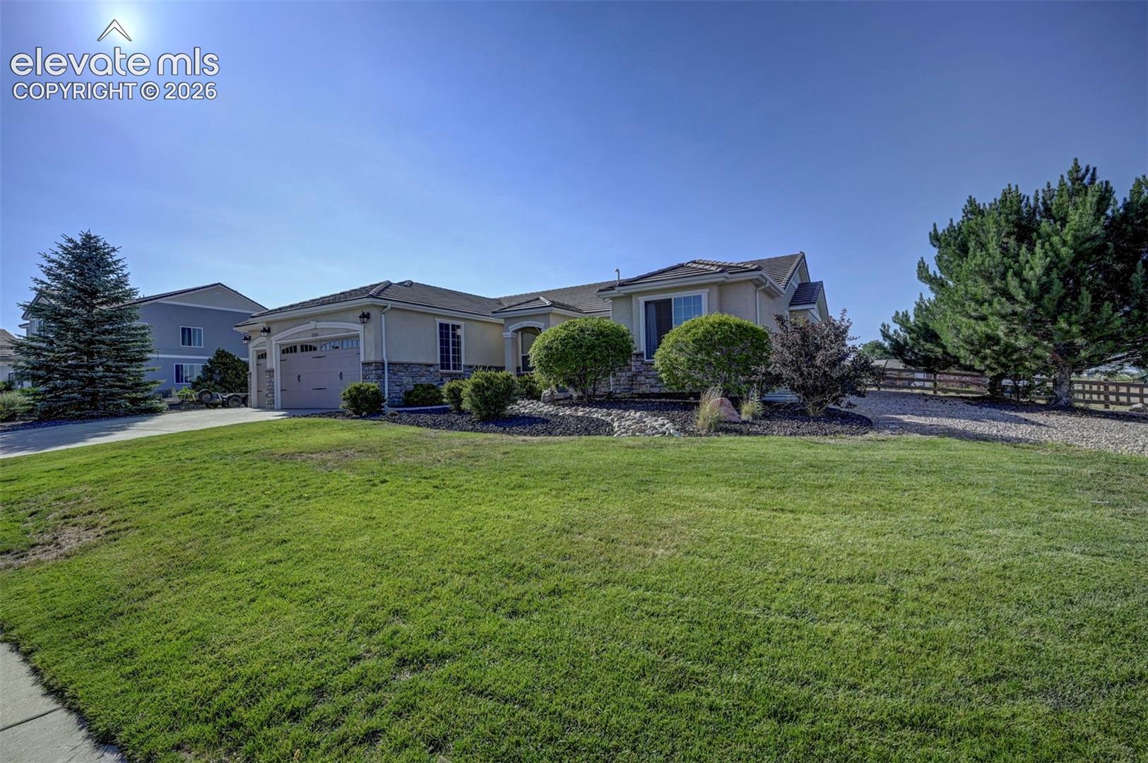 11101 Birch Hollow Way
