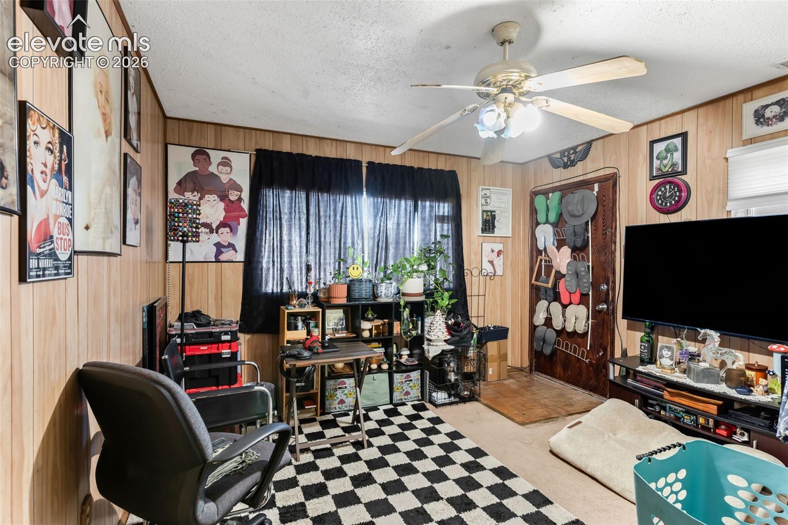 2120 W 11th Street
