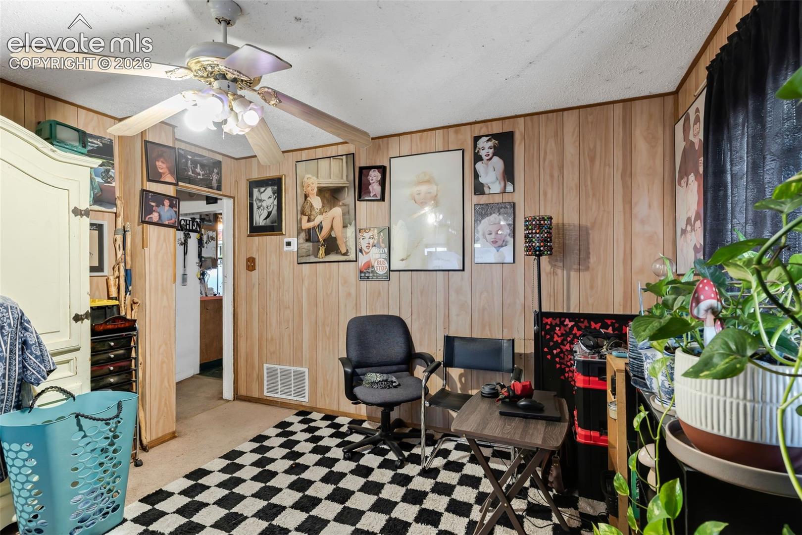 2120 W 11th Street